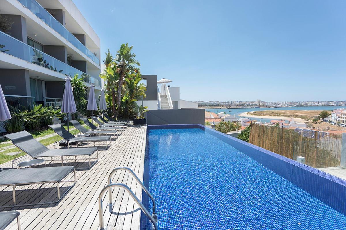 One2Seven Aparthotel Ferragudo  Bagian luar foto