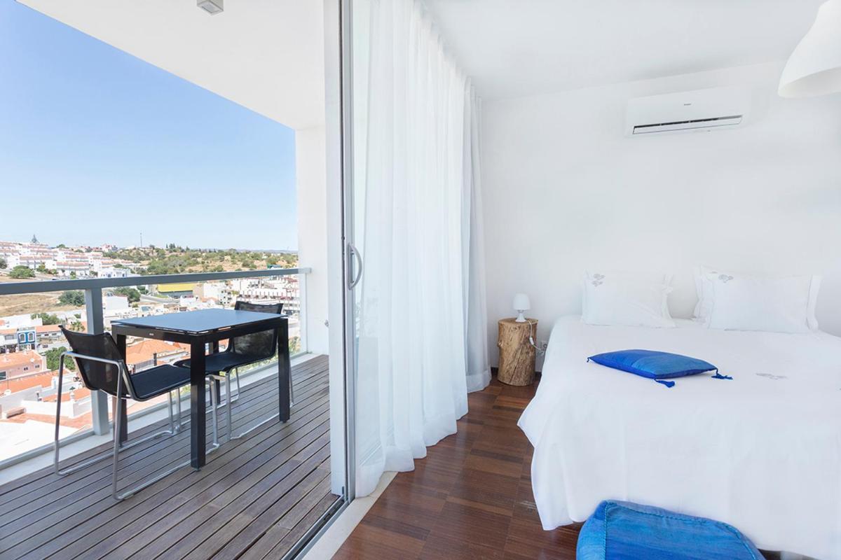 One2Seven Aparthotel Ferragudo  Bagian luar foto