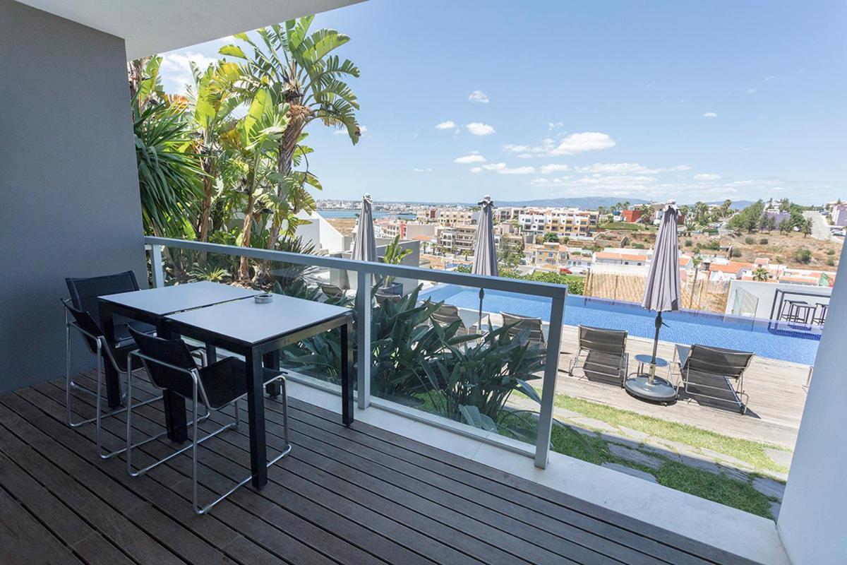 One2Seven Aparthotel Ferragudo  Bagian luar foto