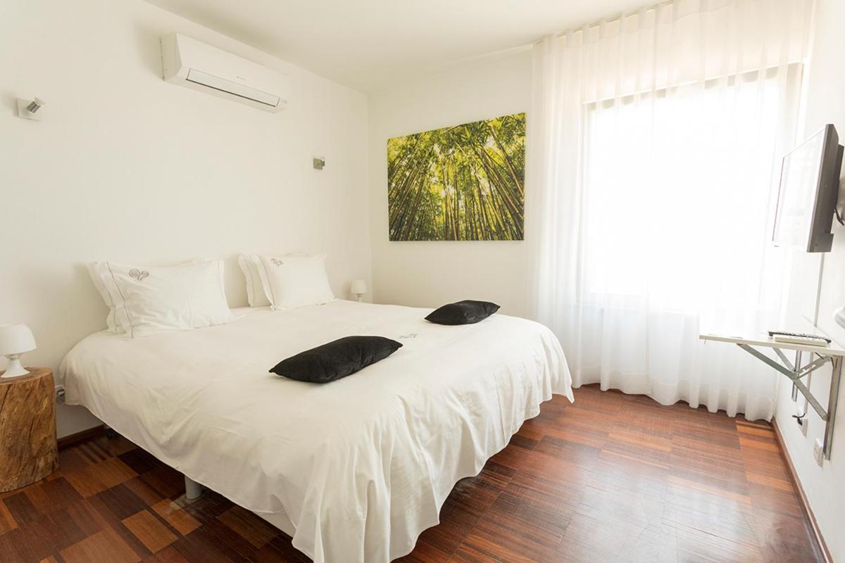 One2Seven Aparthotel Ferragudo  Bagian luar foto